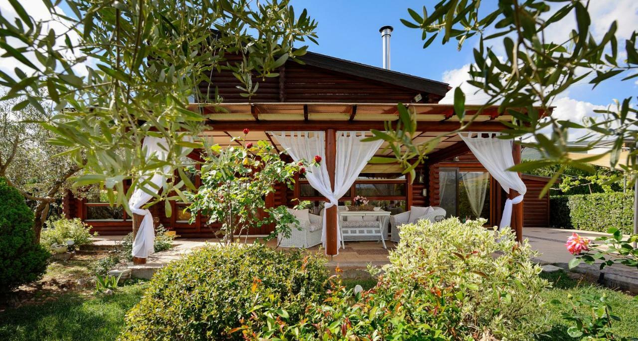 Lakkia - Wooden Residence מראה חיצוני תמונה